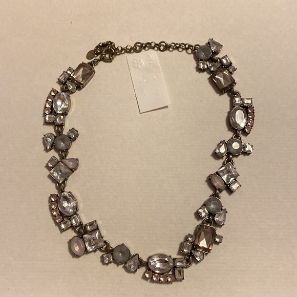 LOFT Necklace - Picture 2 of 2